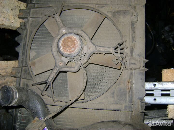 Электро вентилятор радиатора Nissan Primera P10