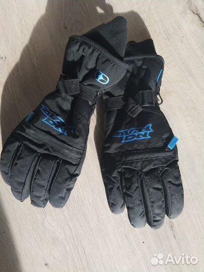 Перчатки новые зимние спортивные No Fear