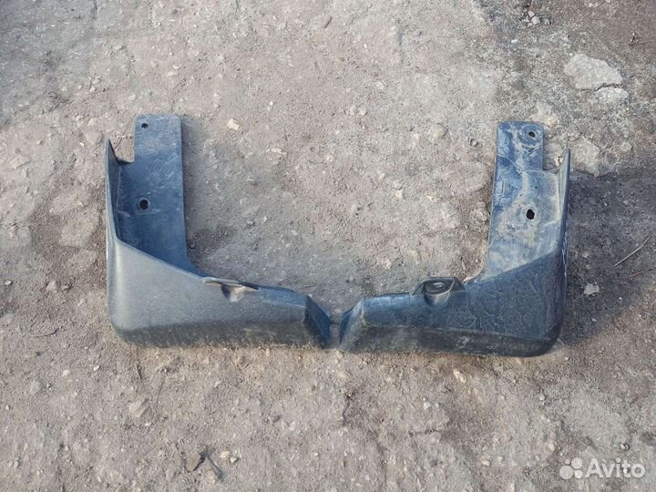 Nissan X-trail T32 брызговик задний цена за шт