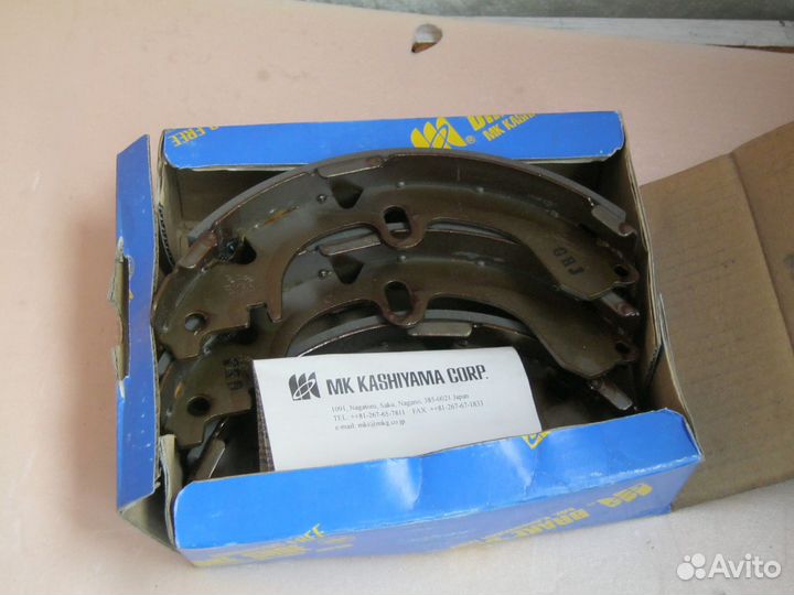 Тормозные колодки toyota