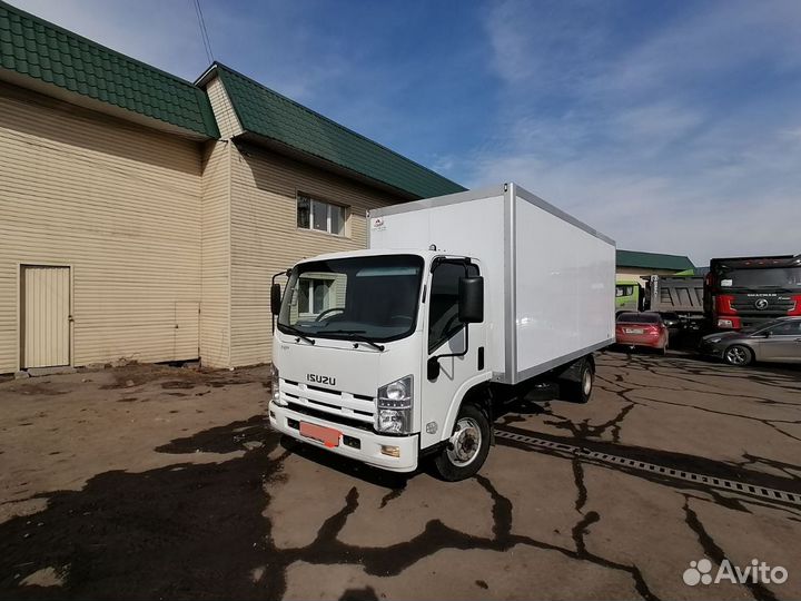 Isuzu NPR75L-L, 2013