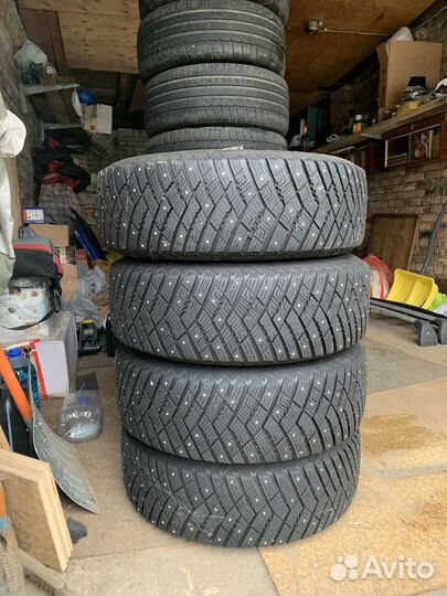 Goodyear Ultragrip Ice Arctic SUV 4x4 225/65r17