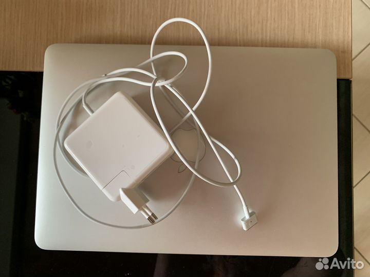 Apple MacBook Pro 13 retina 2014, Новая батарея