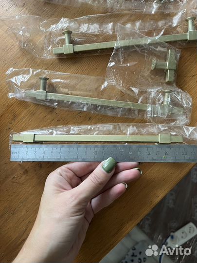 Мебельные ручки