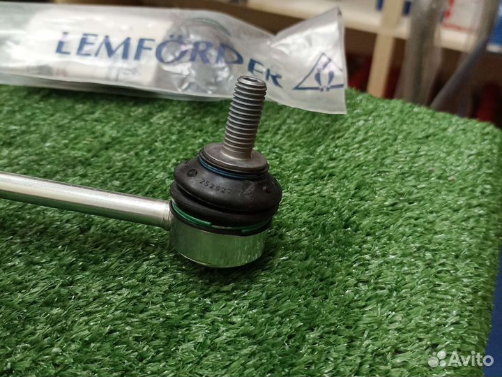 Стойка стабилизатора Volvo XC70 II (2007-2016г)