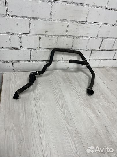 Патрубок системы охлаждения для Bmw F20