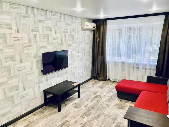 2-к. квартира, 47 м², 2/5 эт.