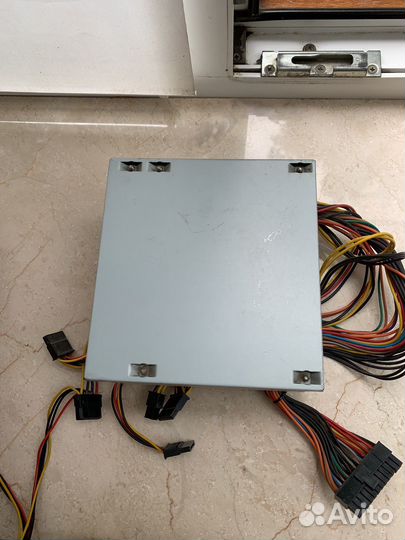 Жесткий диск виде карта кулер блок питания