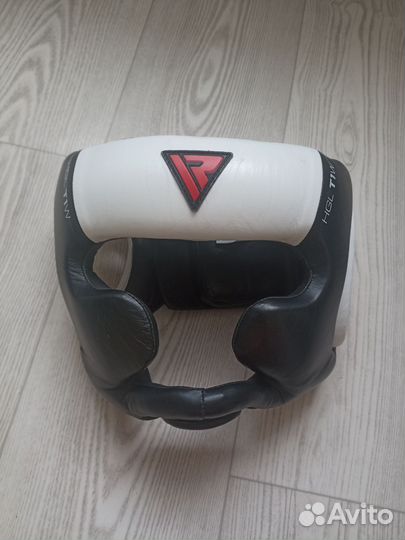 Кожаный боксерский шлем RDX