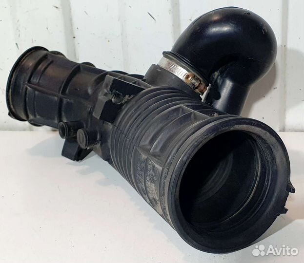 Патрубок воздушного фильтра Honda Orthia B20B