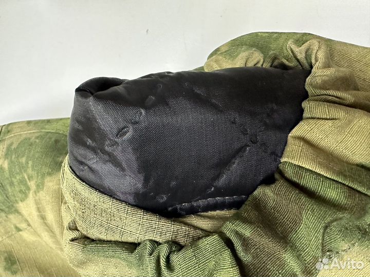 Горка на флисе мох