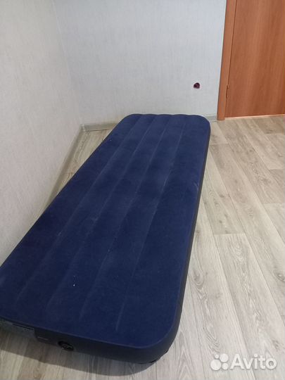 Надувной матрас intex бу