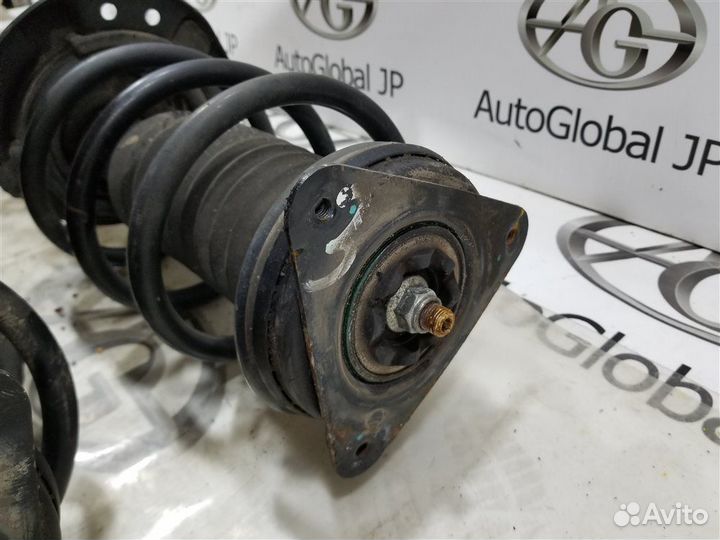 Амортизатор/стойка передняя правая Nissan X-Trail