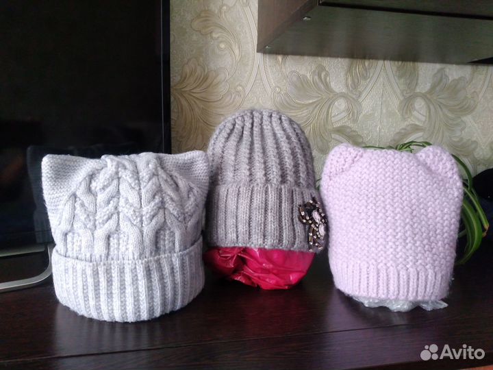 Шапки для девочек на 9-13 лет