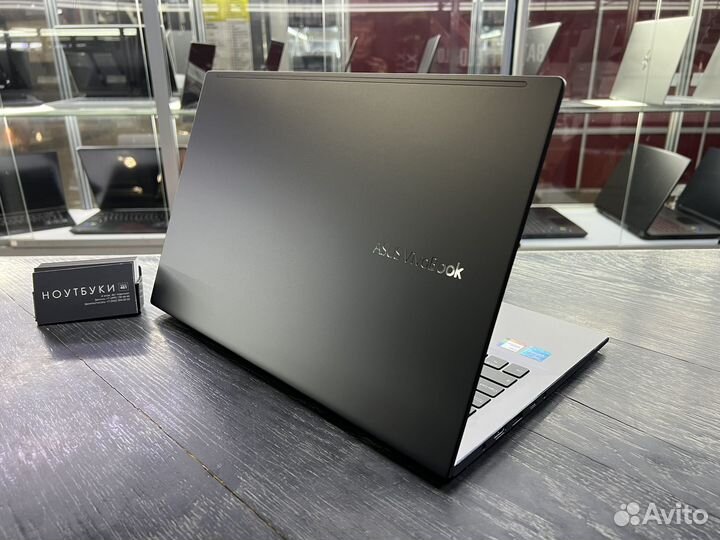 Новый ультрабук Asus VivoBook S15 i5/8/512