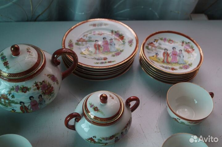 Старинный чайный набор посуды. (Фарфор, Япония)