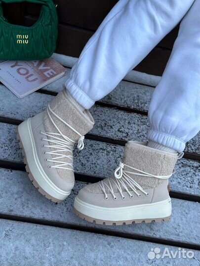 Дутики женские зимние