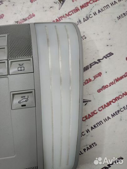 Плафон w212 Mercedes передний