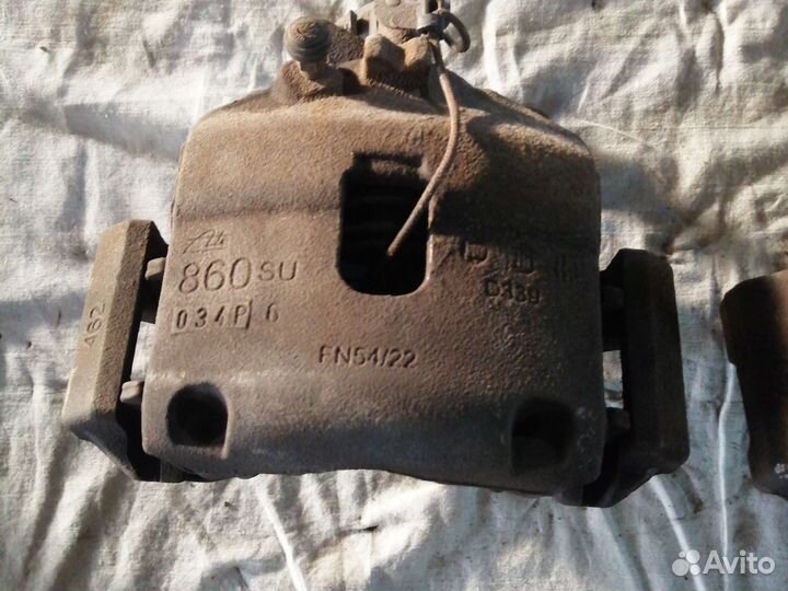 Передние тормозные суппорта Fiat Punto 3 рест