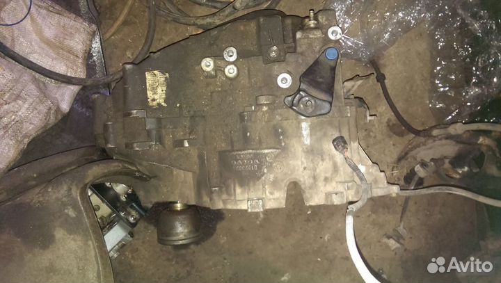 МКПП Volvo S40 01023824