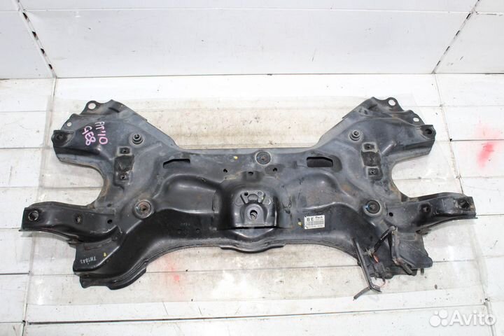 Балка поперечная honda FIT 10* GE8 L15A (2WD) / front