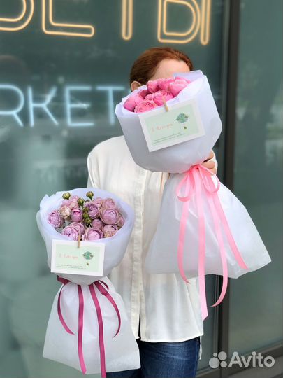 Букет из кустовых роз