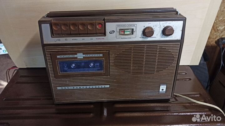 Кассетный магнитофон электроника 302