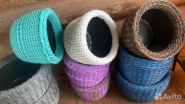 Корзинки из искусственного ротанга ручной работы