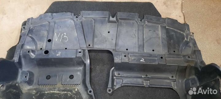 Защита двс нижняя Toyota avensis 250