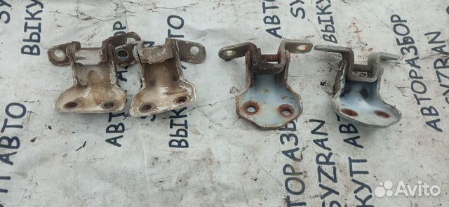 Крепление двери Mazda Capella