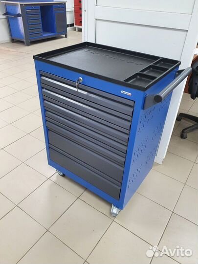 Тумба (тележка) инструментальная на колесах