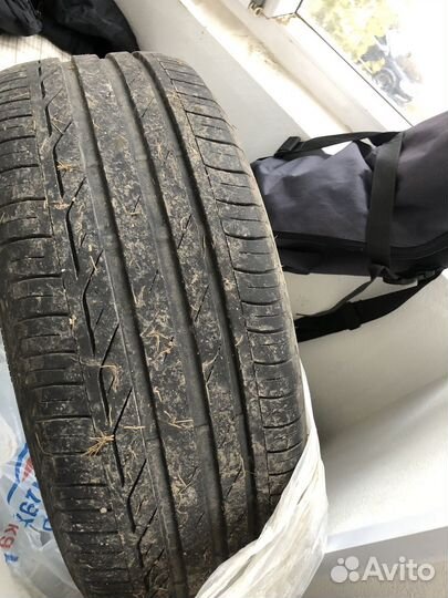 Bridgestone Turanza T001 215/55 R17 94