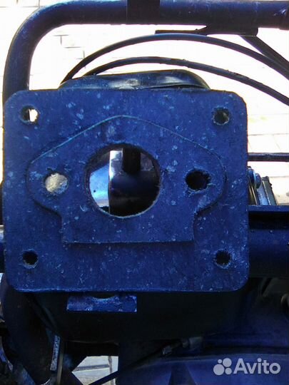 Прокладка лепесткового клапана