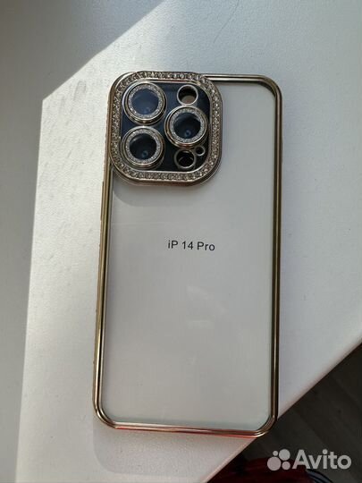 Чехол со стразами на iPhone 14 про