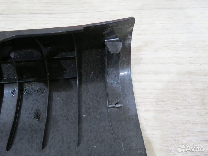 Накладка порога передняя левая Hyundai Solaris 2