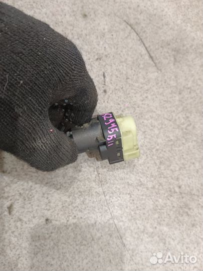 Концевик педали тормоза для Volkswagen Passat B5+