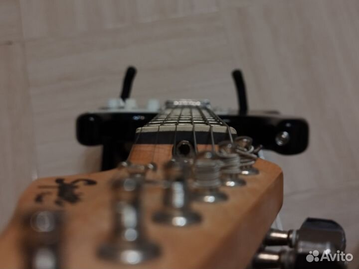 Электрогитара fender squier stratocaster HSS