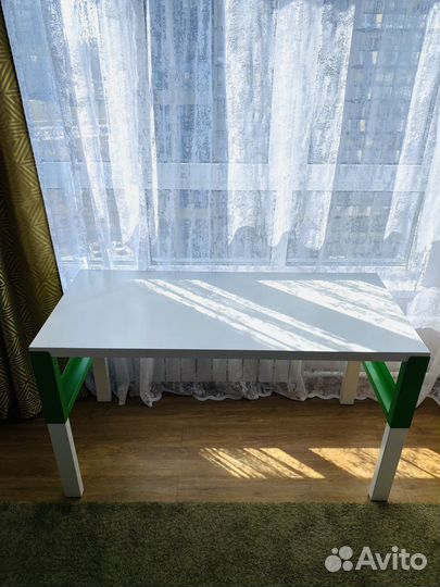 Письменный стол и полка-икея