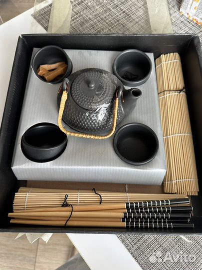 Набор для суши и чайной церемонии