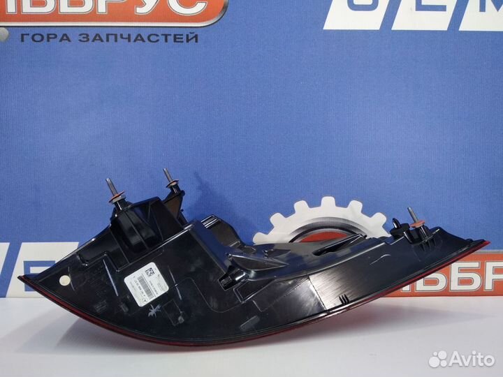 Фонарь левый внешний Mercedes W167