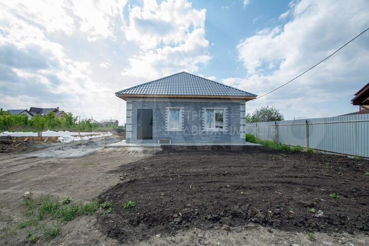 Дом 76,1 м² на участке 6 сот.