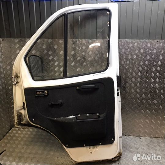 Дверь- передний правый Газ 3302 406