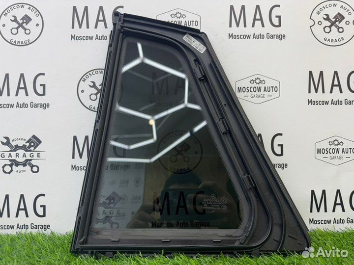 Форточка двери задняя правая Mercedes-Benz Gle