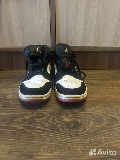 Кроссовки Nike Air jordan 1 low