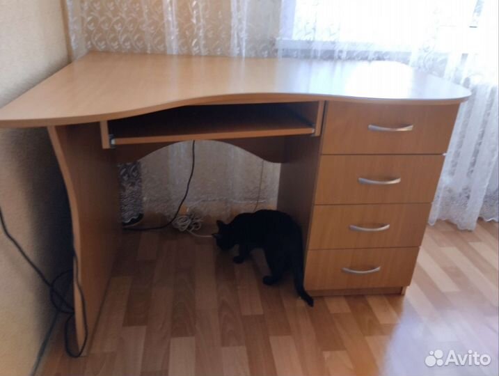 Компьютерный стол бу