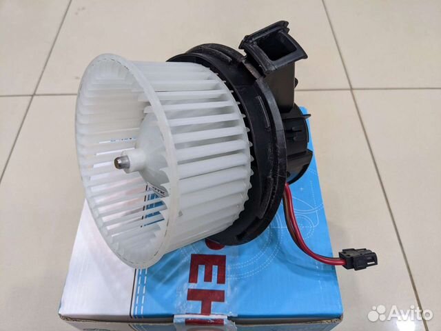 Мотор отопителя mercedes benz C (W204) / E (W212)