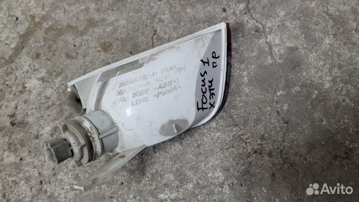 Фонарь противотуманный задний левый Ford Focus