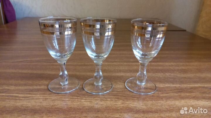 Фужеры, стаканы, стопки, рюмки