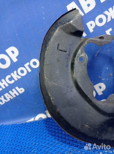 Пыльник тормозного диска Honda Accord 7 седан 2006