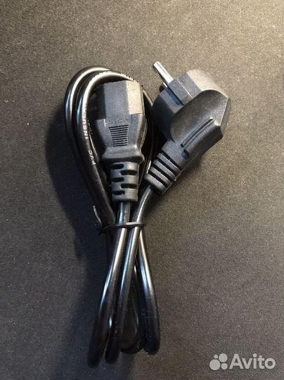 Кабель для компьютера